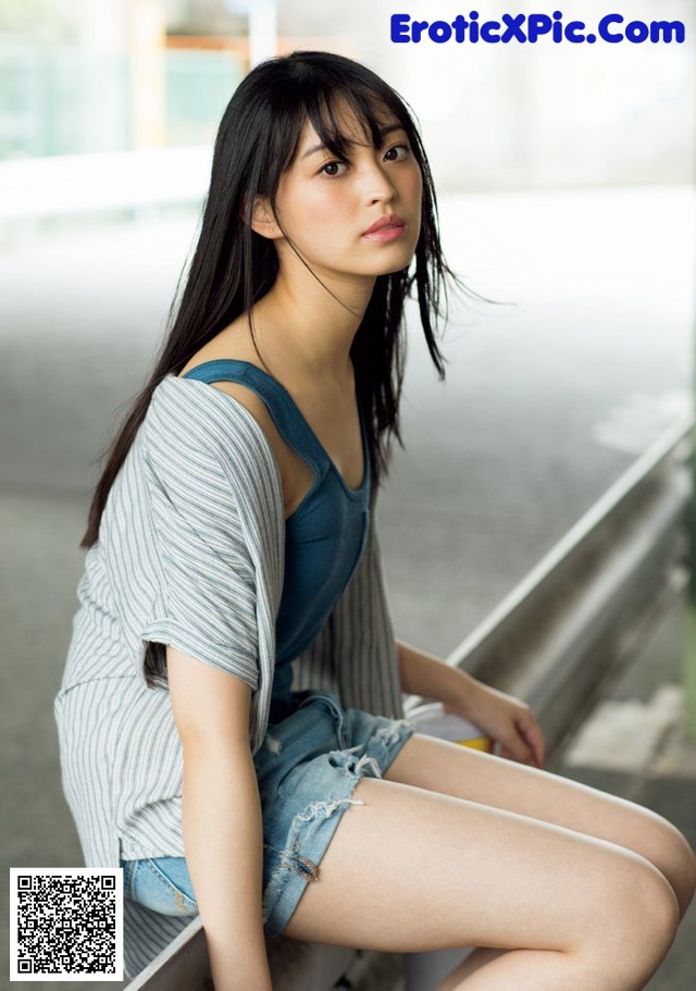 Momoka Taniguchi 谷口桃香, Weekly Playboy 2019 No.41 (週刊プレイボーイ 2019年41号) No.5e66e4