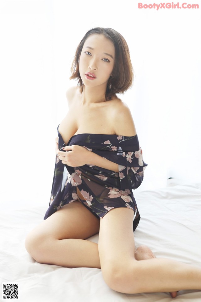 MyGirl Vol.332: Model 栗子 Riz (42 photos) No.e19159